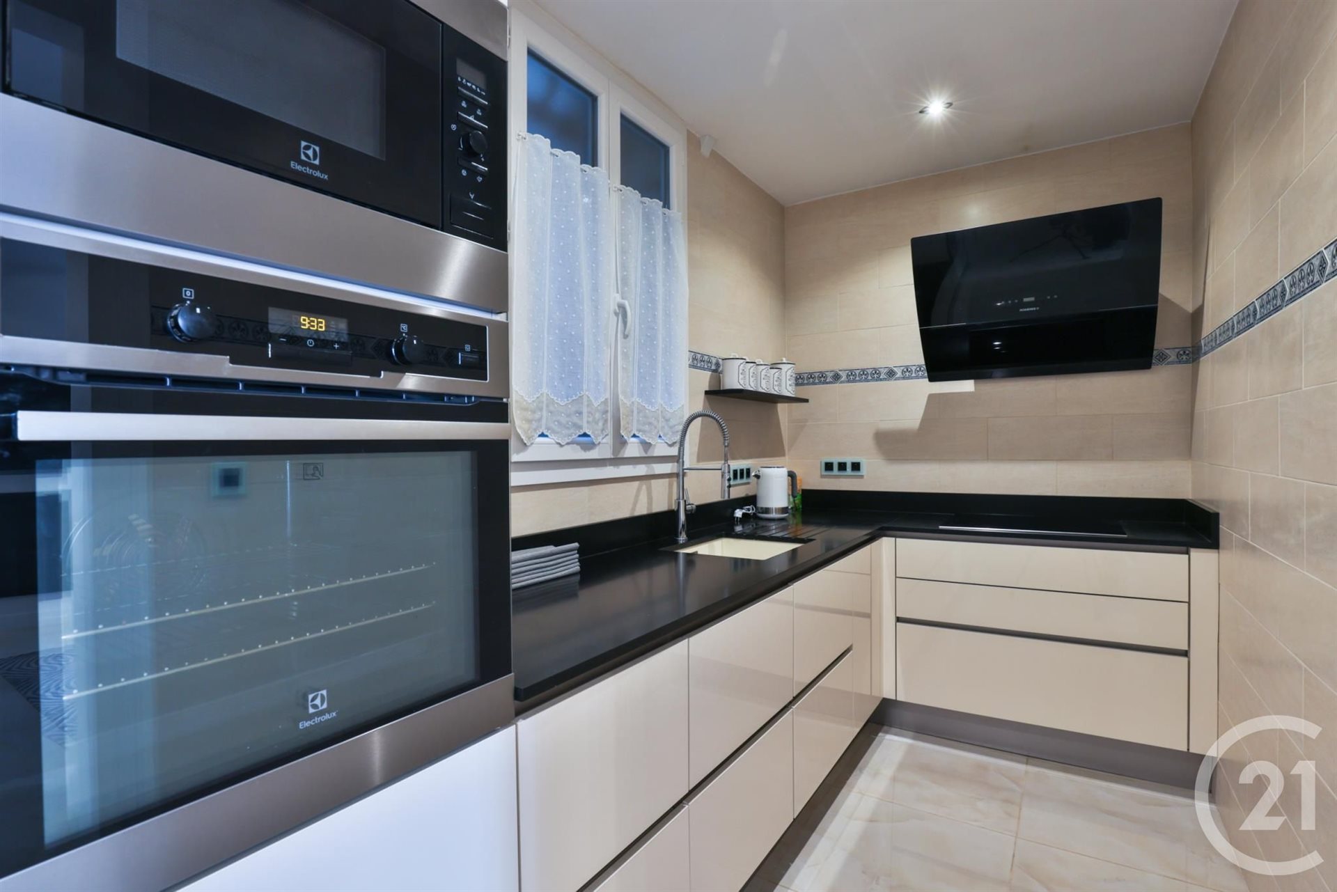 Purchase: Apartment (06000) - Widok 4