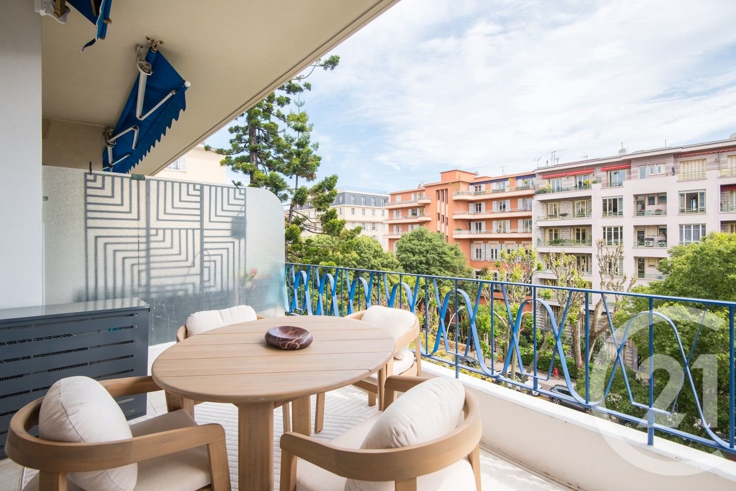 Purchase: Apartment (06000) - Widok 2