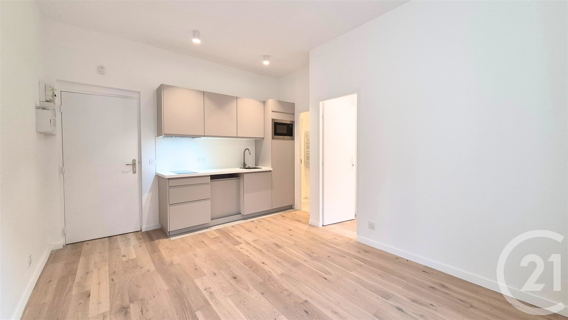Purchase: Apartment (06000) - Widok 3