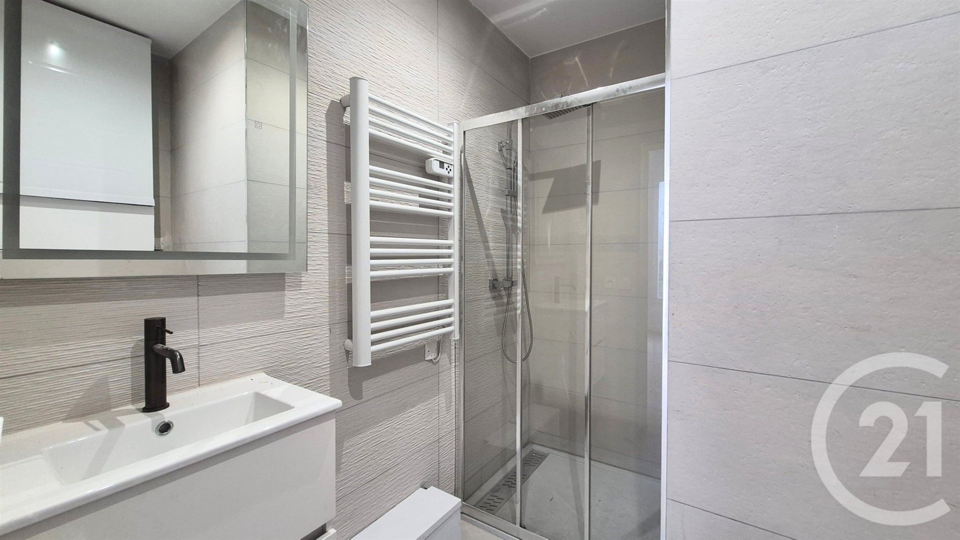 Purchase: Apartment (06000) - Widok 5