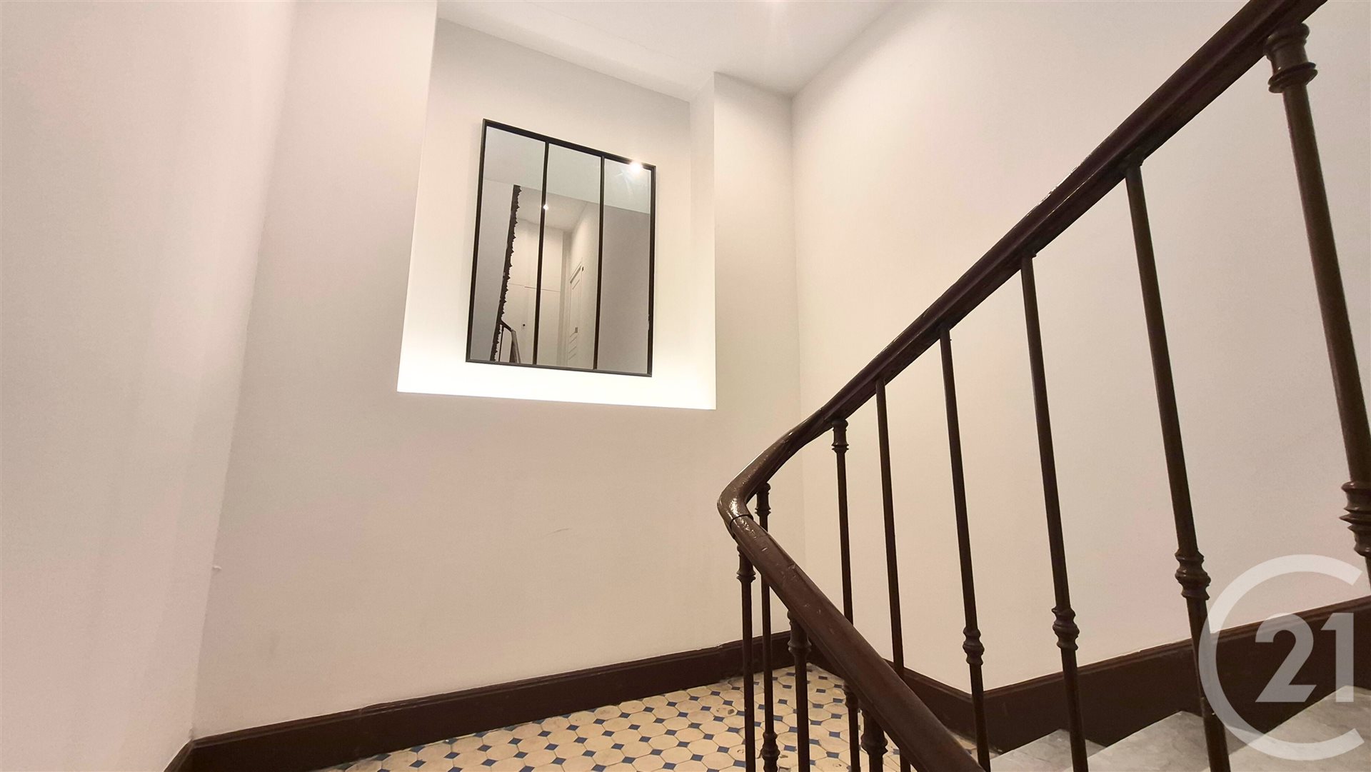 Purchase: Apartment (06000) - Widok 6