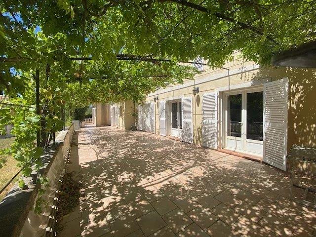 Maison à vendre, 267m², Solliès-Pont