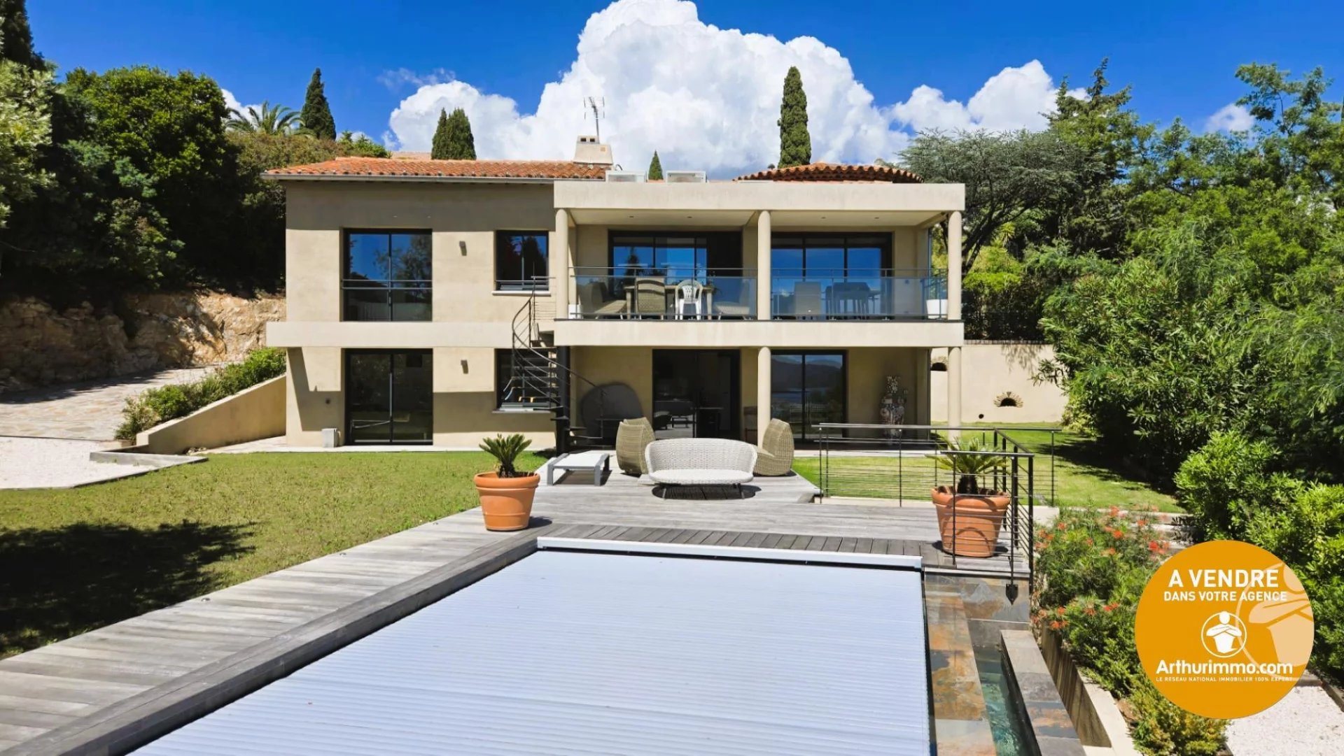 Maison à vendre, 203m², Le Lavandou