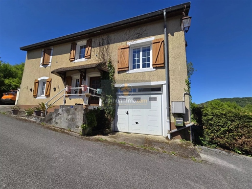 Maison 6 pièces 164 m² · à Larivière-Arnoncourt · 164 m² · 125 000 €