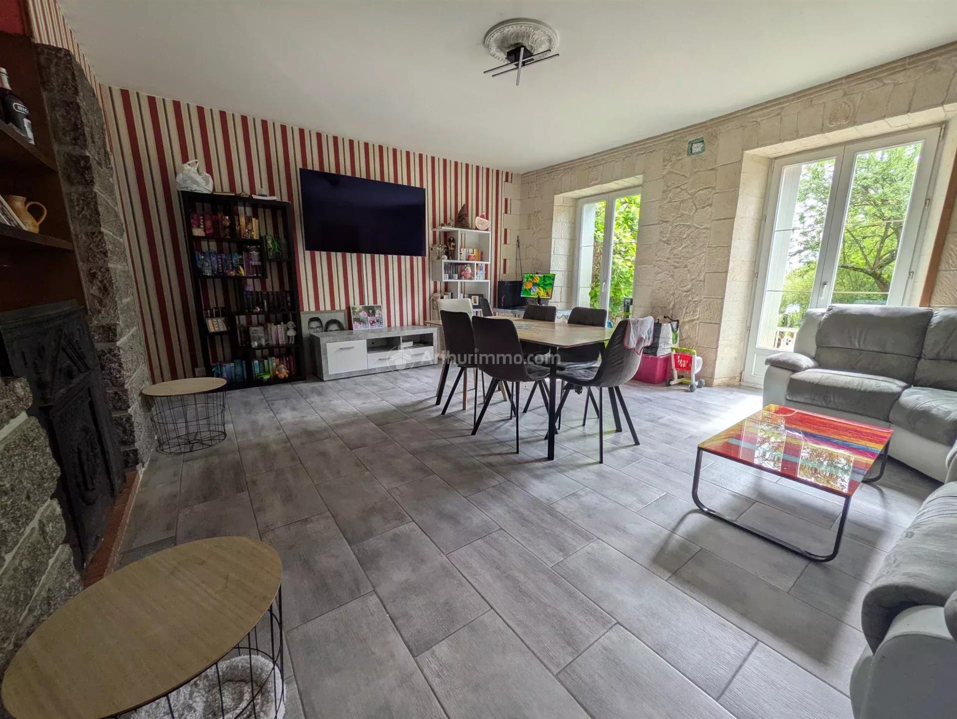 Maison à vendre, 210m², Bulgnéville
