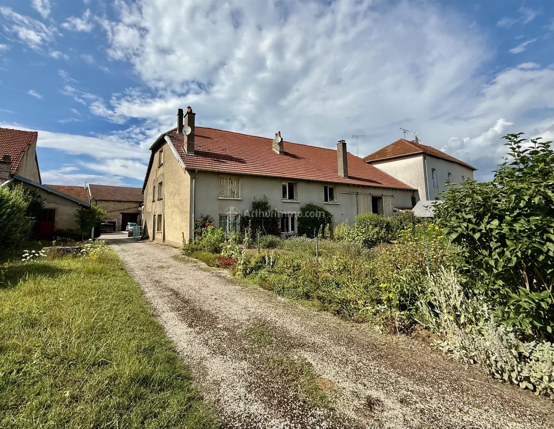 Maison à vendre, 255m², Liffol-le-Grand