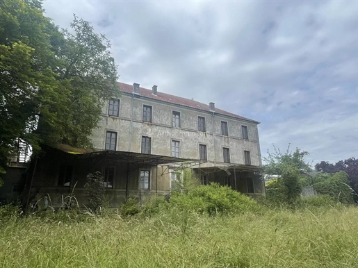 Immeuble 250 m² · à Dainville-Bertheléville · 250 m² · 87 200 €