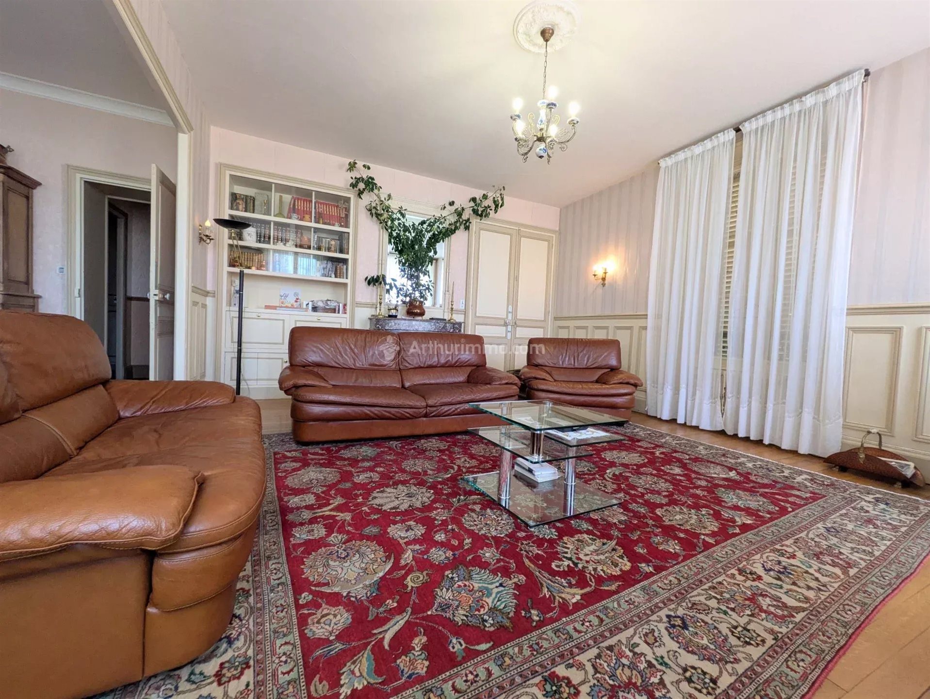 Maison à vendre, 196m², Neufchâteau