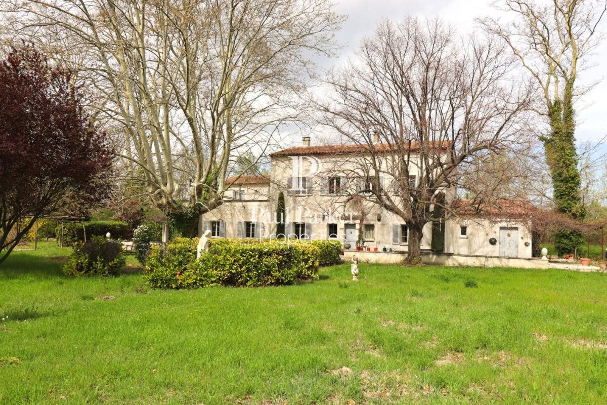 Maison à vendre, 248m², Caumont-sur-Durance
