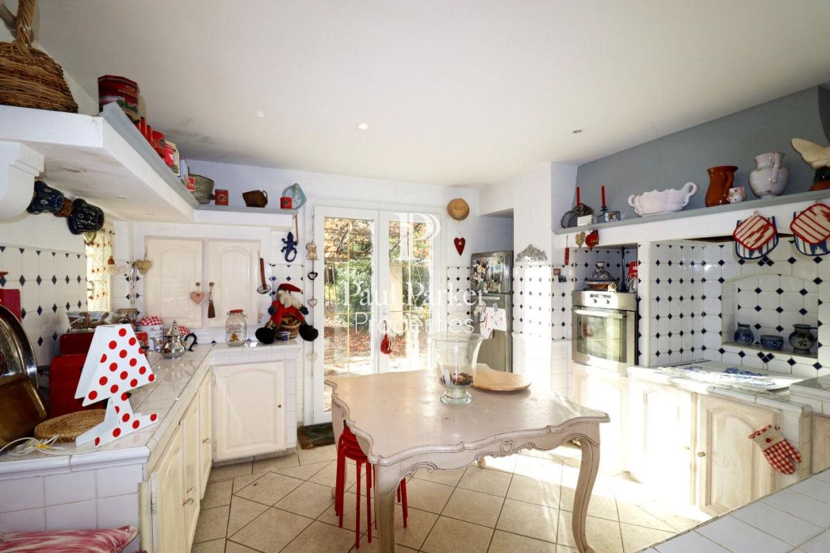 Maison à vendre, 248m², Caumont-sur-Durance
