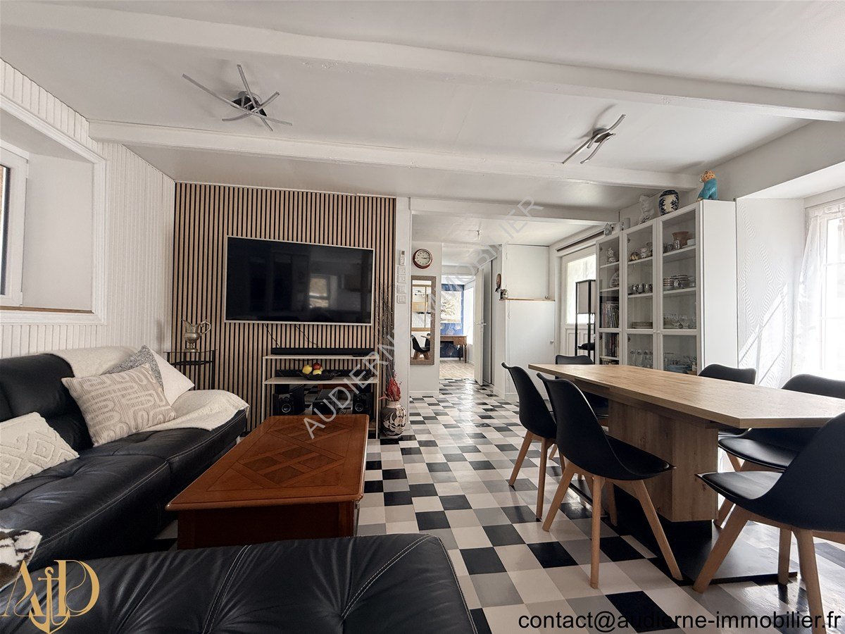 Maison à vendre, 111m², Plozévet