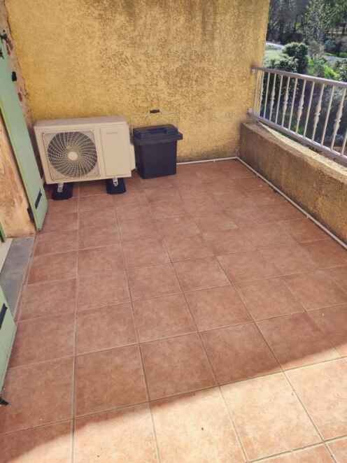 Appartement à louer, 52m², Liausson