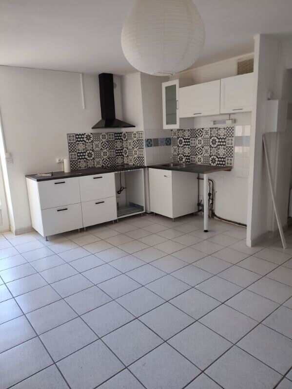 Appartement à louer, 52m², Liausson
