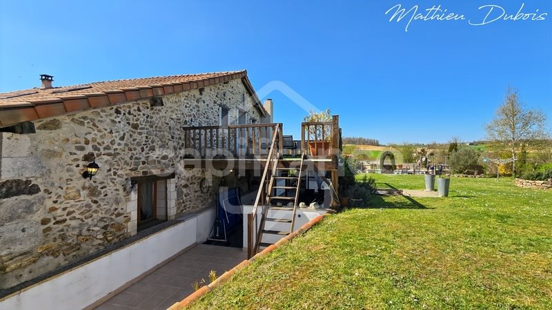Maison à vendre, 232m², Saint Privat en Périgord