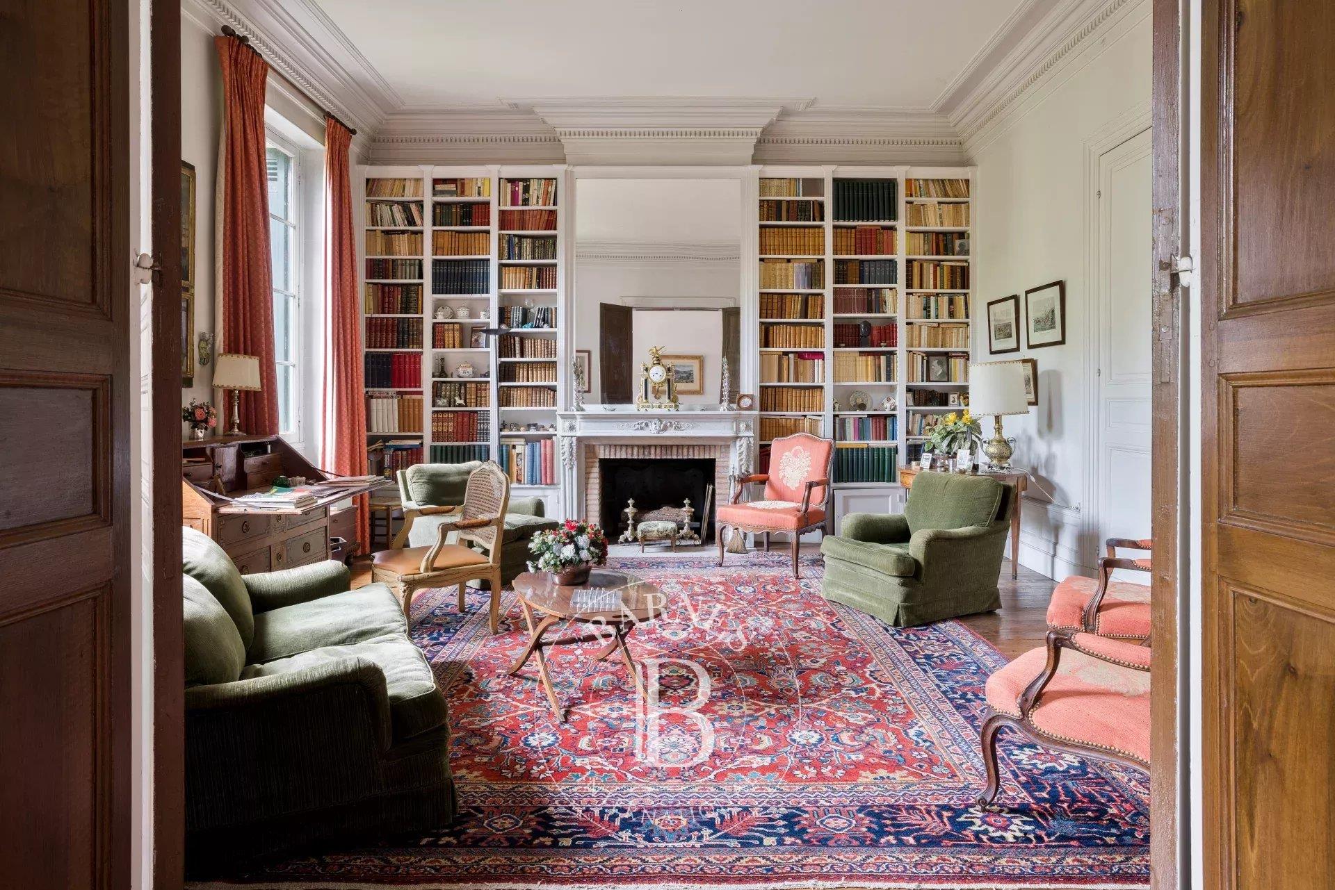 Maison à vendre, 550m², Onesse-Laharie