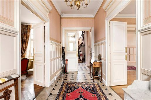 Maison 12 pièces 350 m² · à Auxerre · 350 m² · 630 000 €