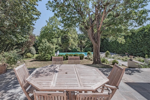 Maison 8 pièces 204 m² · à Yerres · 204 m² · 1 040 000 €
