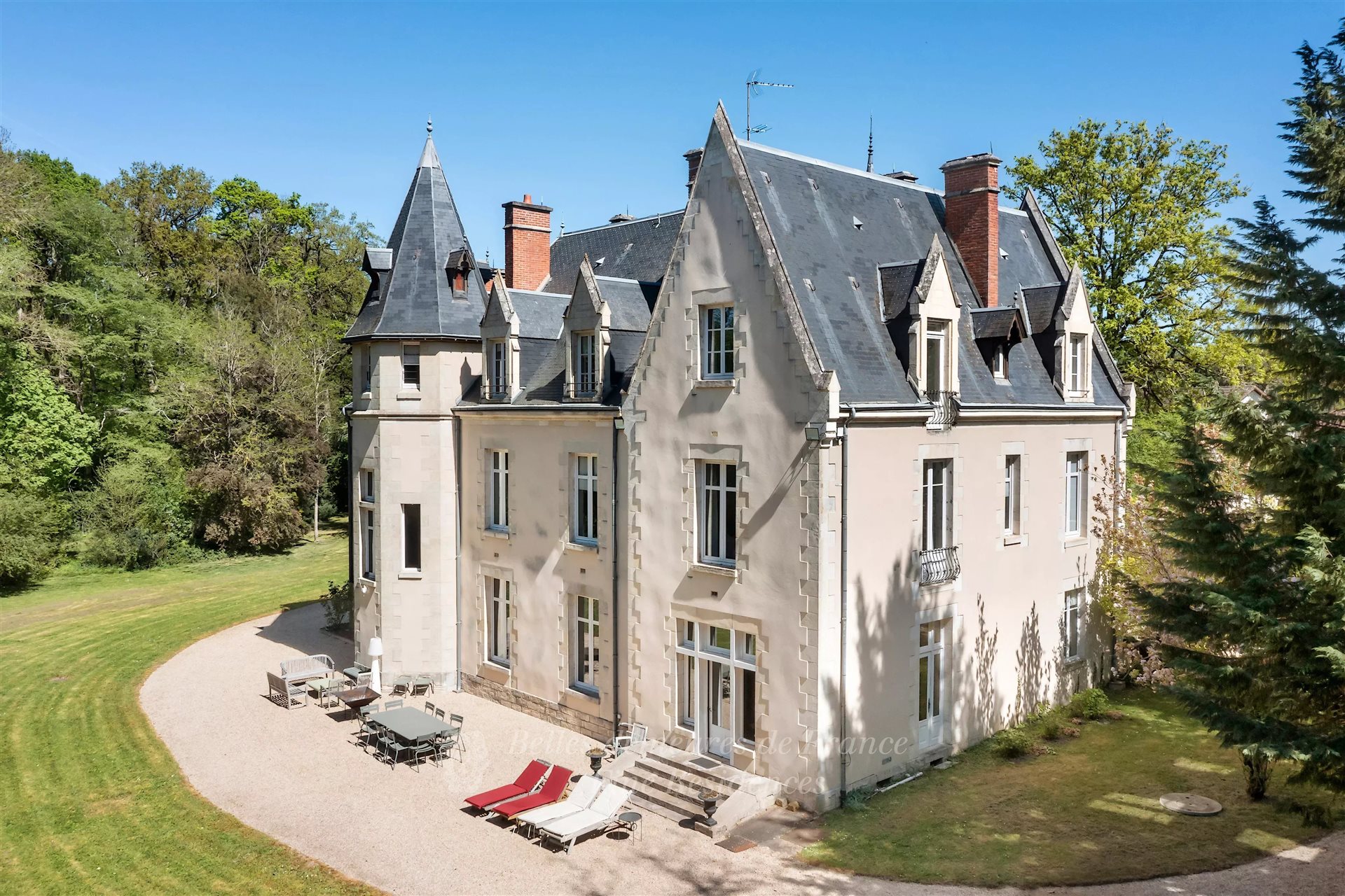 Maison à vendre, 650m², Bourges