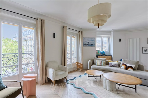 5 pièces 139 m² · à Paris 5ème · 139 m² · 2 380 000 €