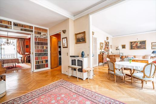 7 pièces 254 m² · à Paris 7ème · 254 m² · 4 515 000 €