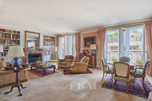 Appartement 6 pièces 170 m² · à Paris 7ème · 170 m² · 3 225 000 €