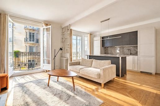 Appartement 4 pièces 76 m² · à Paris 15ème · 76 m² · 990 000 €