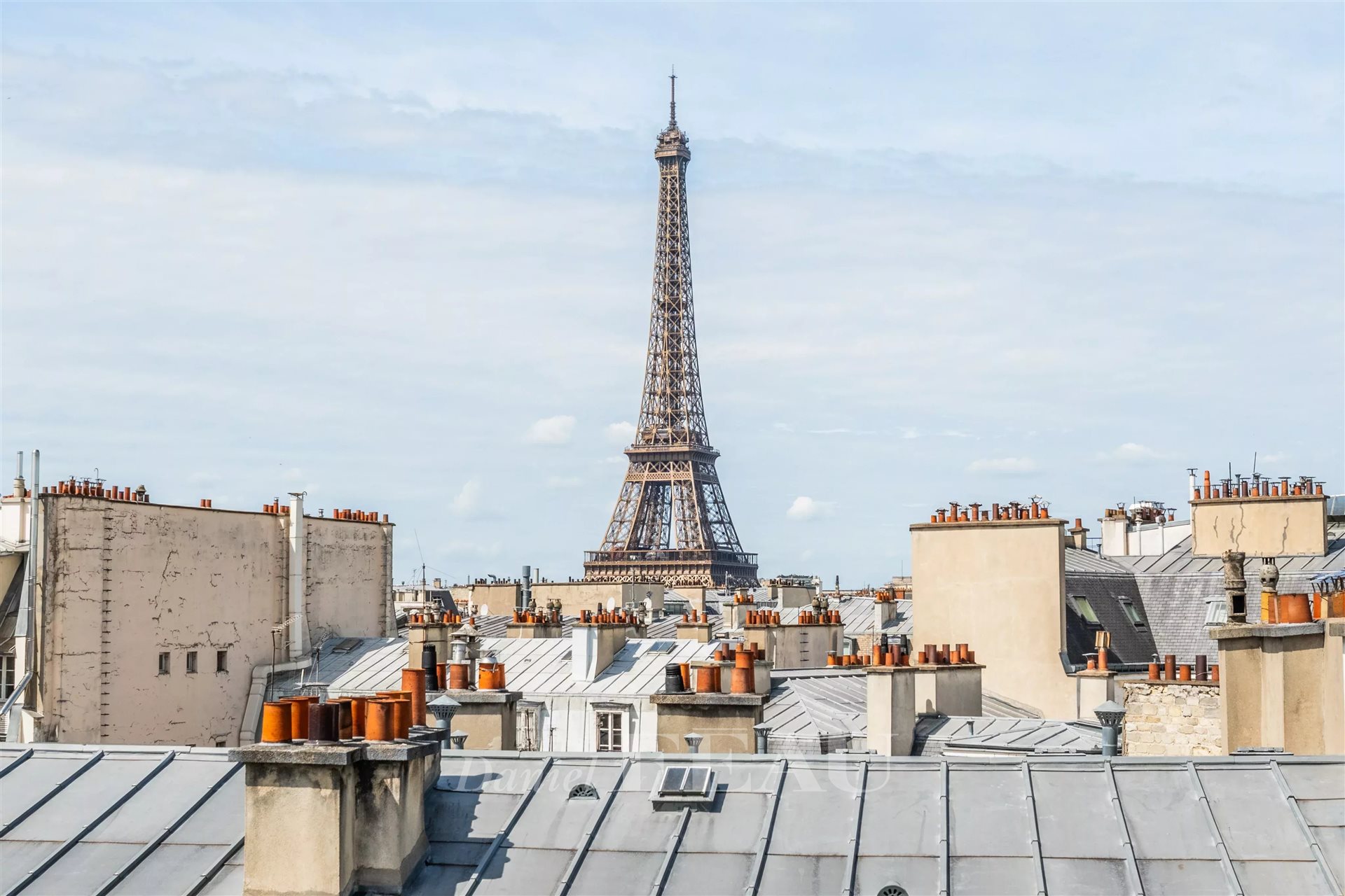 Paris 7th District – An ideal pied a terre commanding an exceptional view - Vue 5