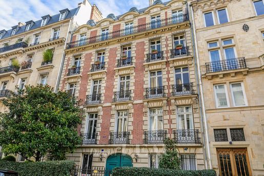 Appartement 7 pièces 234 m² · à Paris 8ème · 234 m² · 4 400 000 €