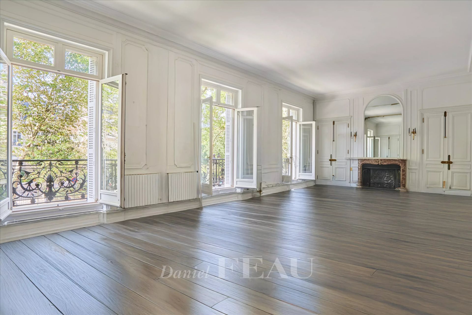 Appartement – Paris, Faubourg Saint-Honoré - Vue 2
