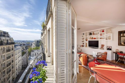 Appartement 4 pièces 95 m² · à Paris 18ème · 95 m² · 1 350 000 €