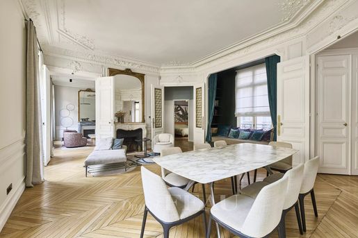 Appartement 6 pièces 214 m² · à Paris 10ème · 214 m² · 2 790 000 €