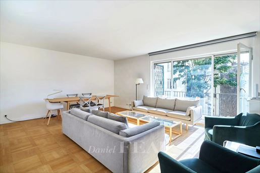 4 pièces 99 m² · à Paris 16ème · 99 m² · 1 250 000 €