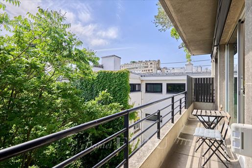 5 pièces 118 m² · à Paris 16ème · 118 m² · 1 690 000 €