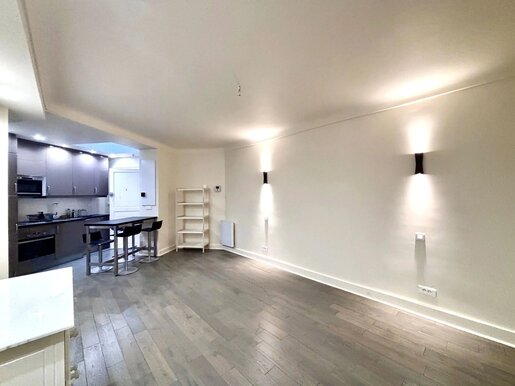 Appartement 27 m² · à Paris 16ème · 27 m² · 280 000 €