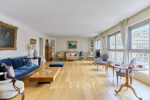 5 pièces 130 m² · à Paris 16ème · 130 m² · 1 375 000 €