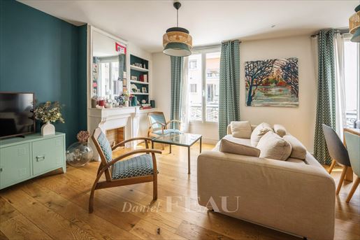 4 pièces 82 m² · à Paris 17ème · 82 m² · 1 040 000 €