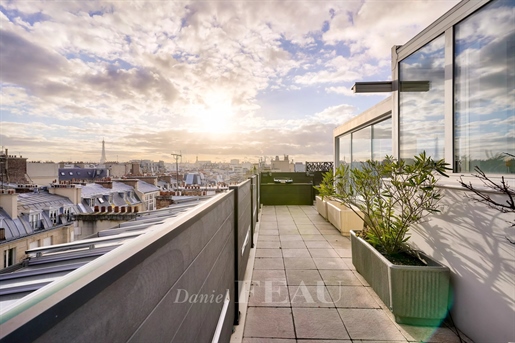 7 pièces 201 m² · à Paris 17ème · 201 m² · 4 490 000 €