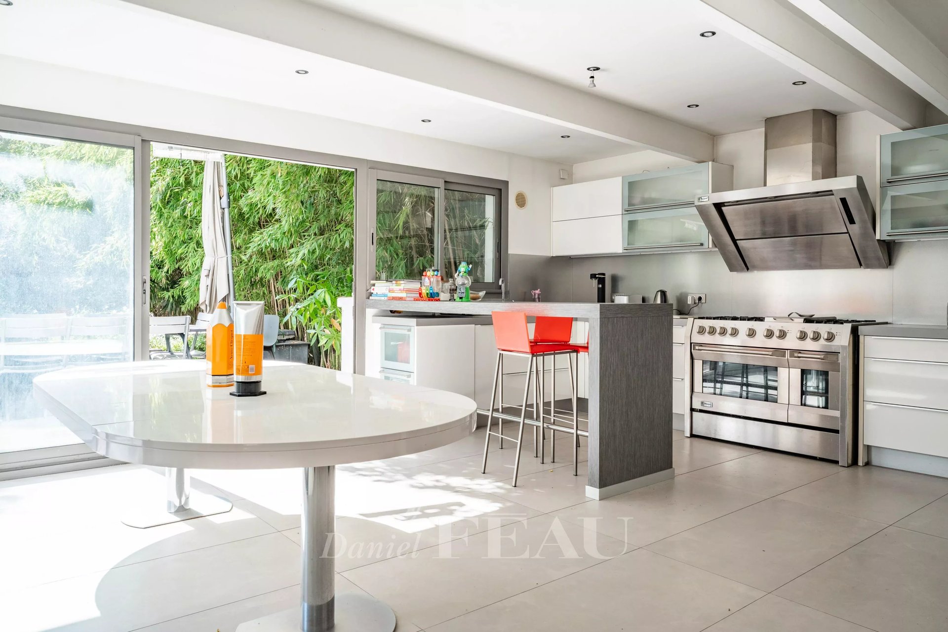 Maison à vendre, 700m², Issy-les-Moulineaux