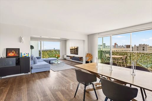 Appartement 5 pièces 105 m² · à Saint-Cloud · 105 m² · 740 000 €
