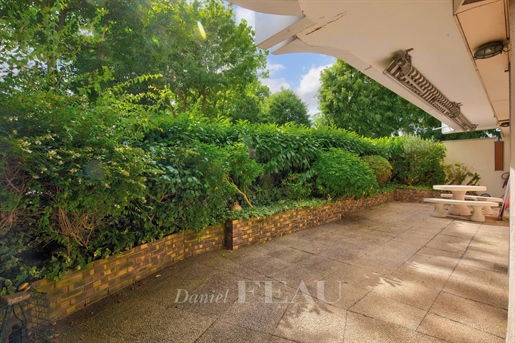 4 pièces 100 m² · à Saint-Cloud · 100 m² · 590 000 €