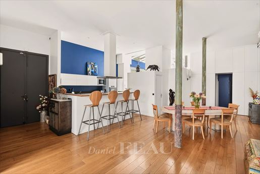 4 pièces 185 m² · à Paris 11ème · 185 m² · 2 500 000 €
