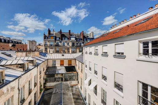 3 pièces 50 m² · à Paris 3ème · 50 m² · 650 000 €