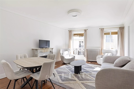 4 pièces 91 m² · à Paris 6ème · 91 m² · 2 365 000 €