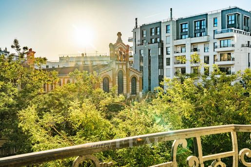 Appartement 10 pièces 375 m² · à Paris 16ème · 375 m² · 4 990 000 €