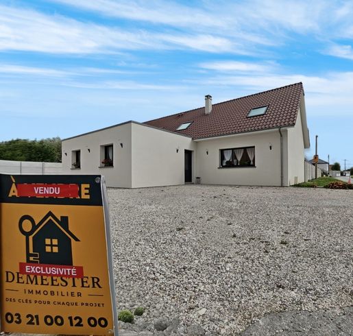 Maison 7 pièces 151 m² · à Audruicq · 151 m² · 326 990 €
