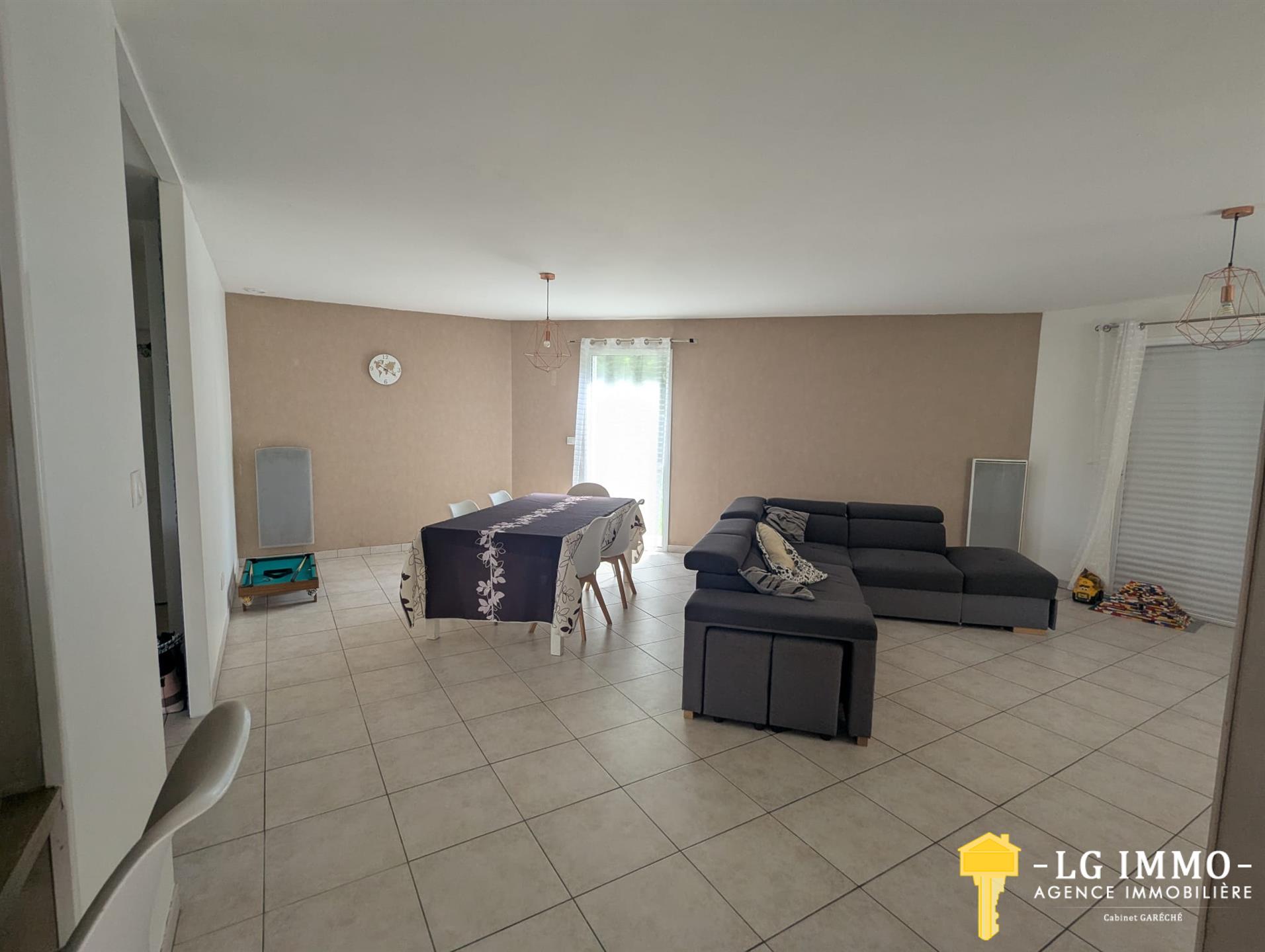 Maison à vendre, 152m², Ozillac