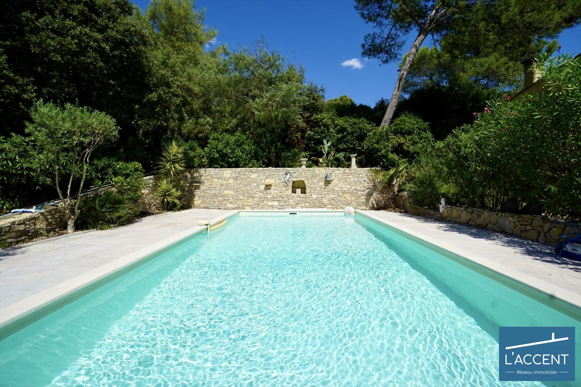 Maison à vendre, 215m², Nîmes