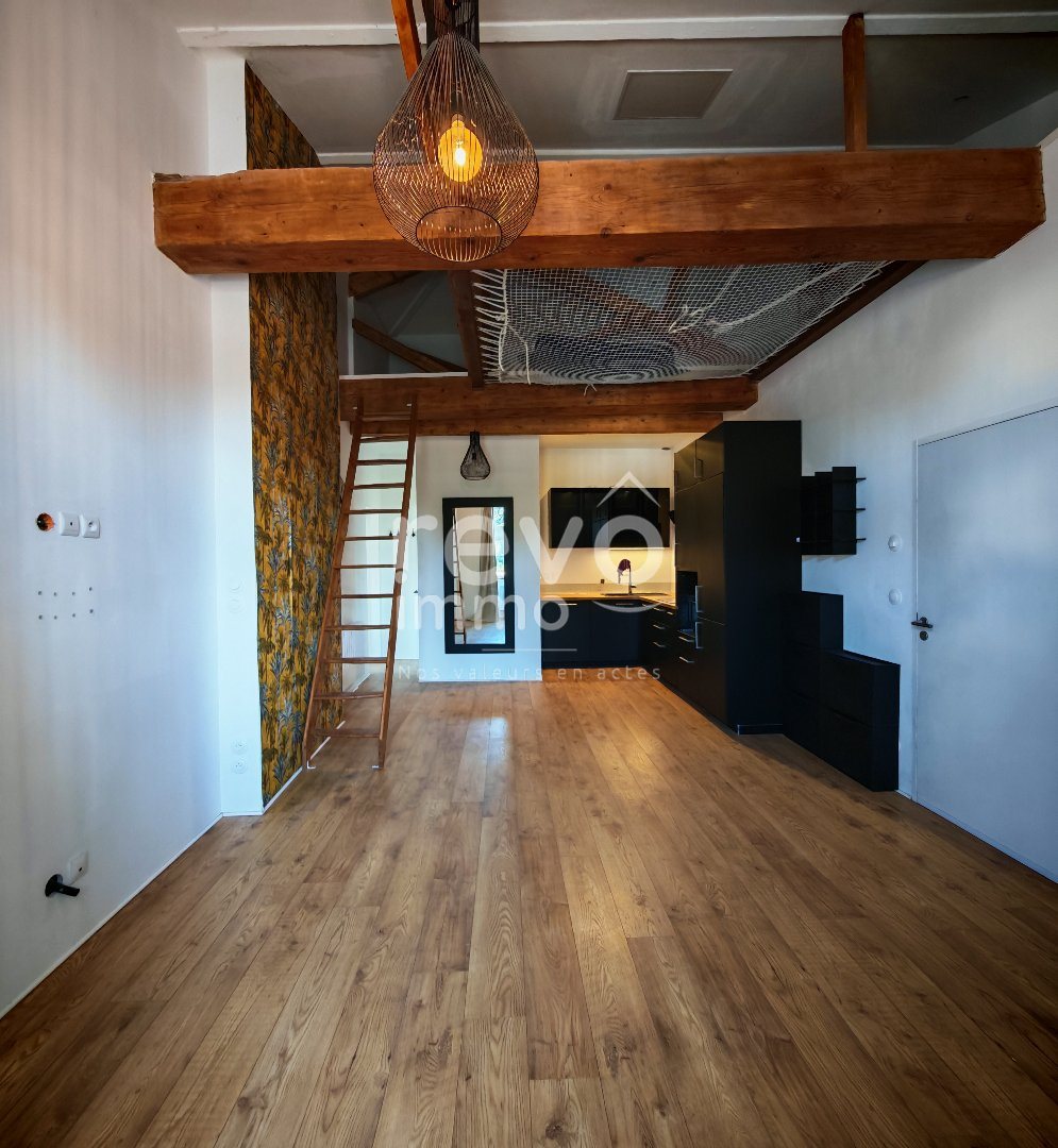Appartement à vendre, 65m², Montanay
