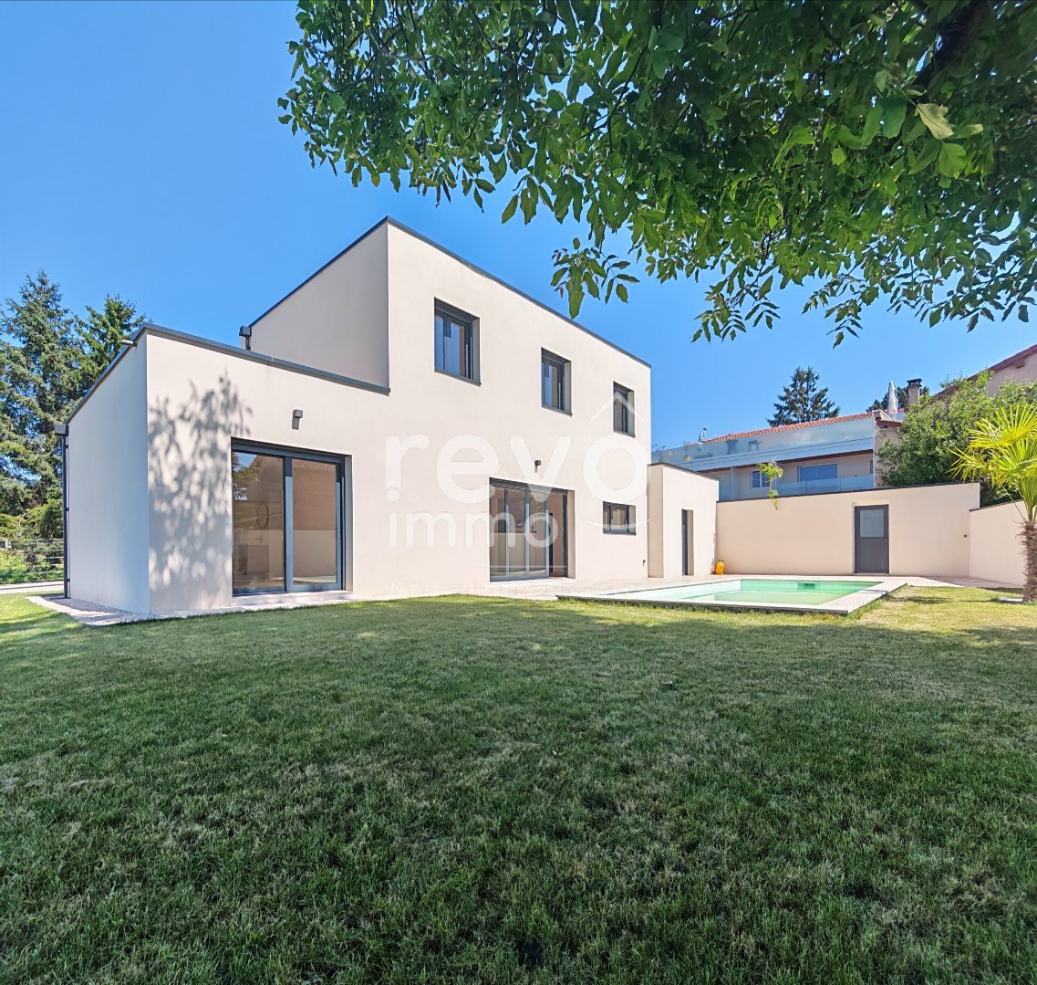 Maison à vendre, 112m², Saint-Jean-de-Thurigneux