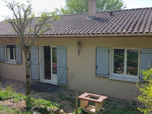 Maison 3 pièces 88 m² · à Chalais · 88 m² · 140 400 €